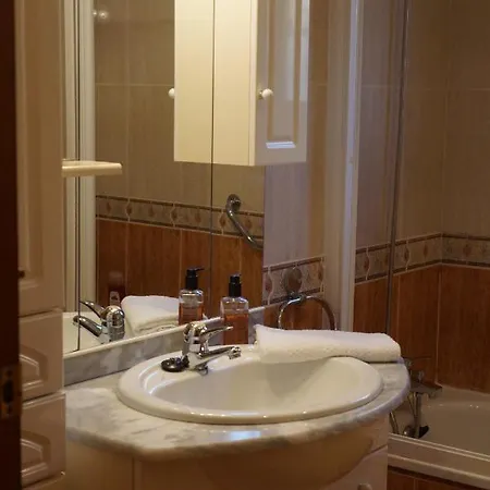 Casita Amarilla Apartment *