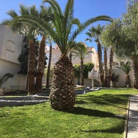 Casita Amarilla
